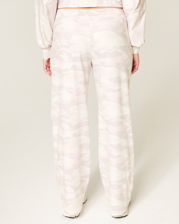 Gilly Hicks Active Recharge Heart-Tipped Baggy Pants