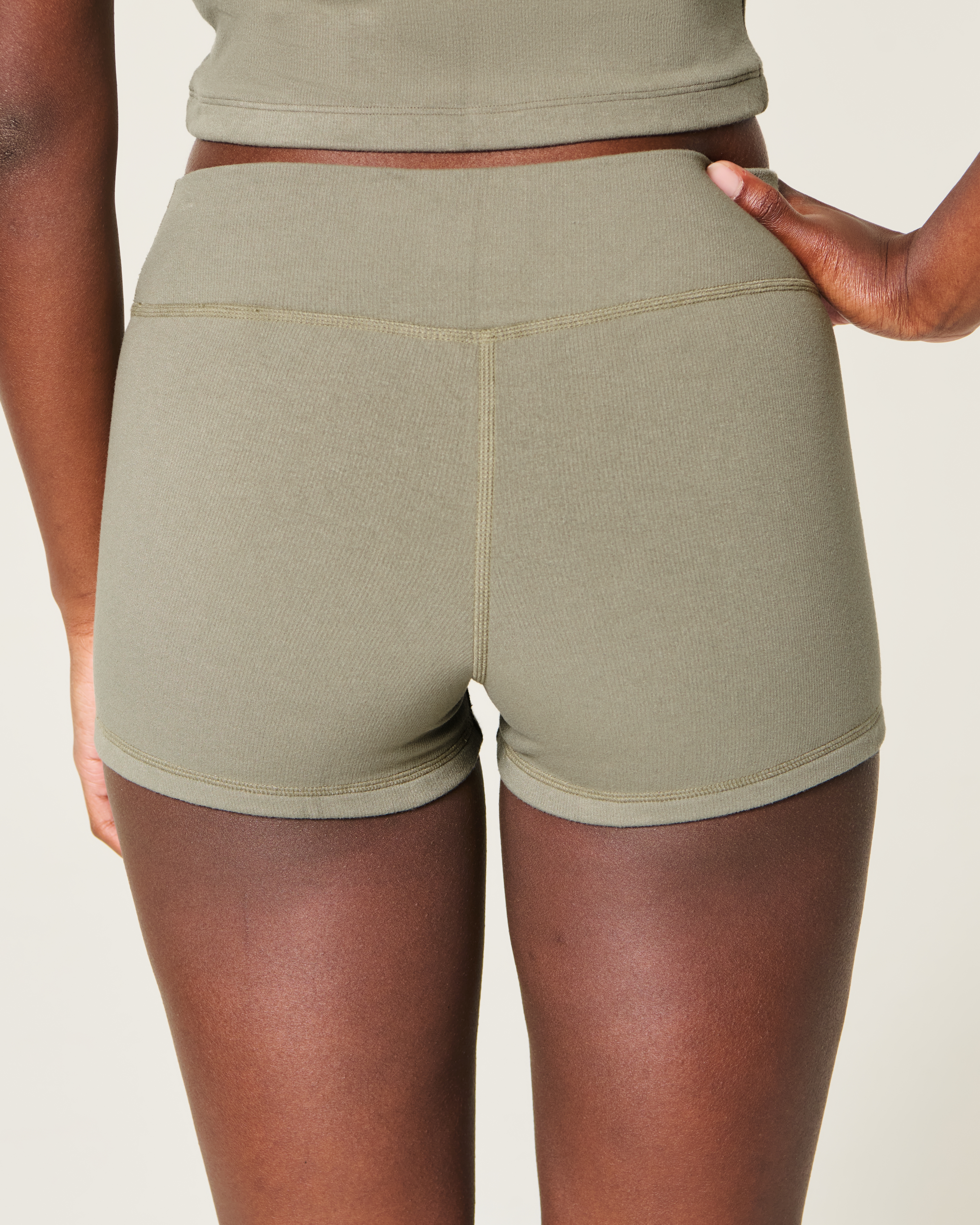 Gilly Hicks Must-have Basics Shortie
