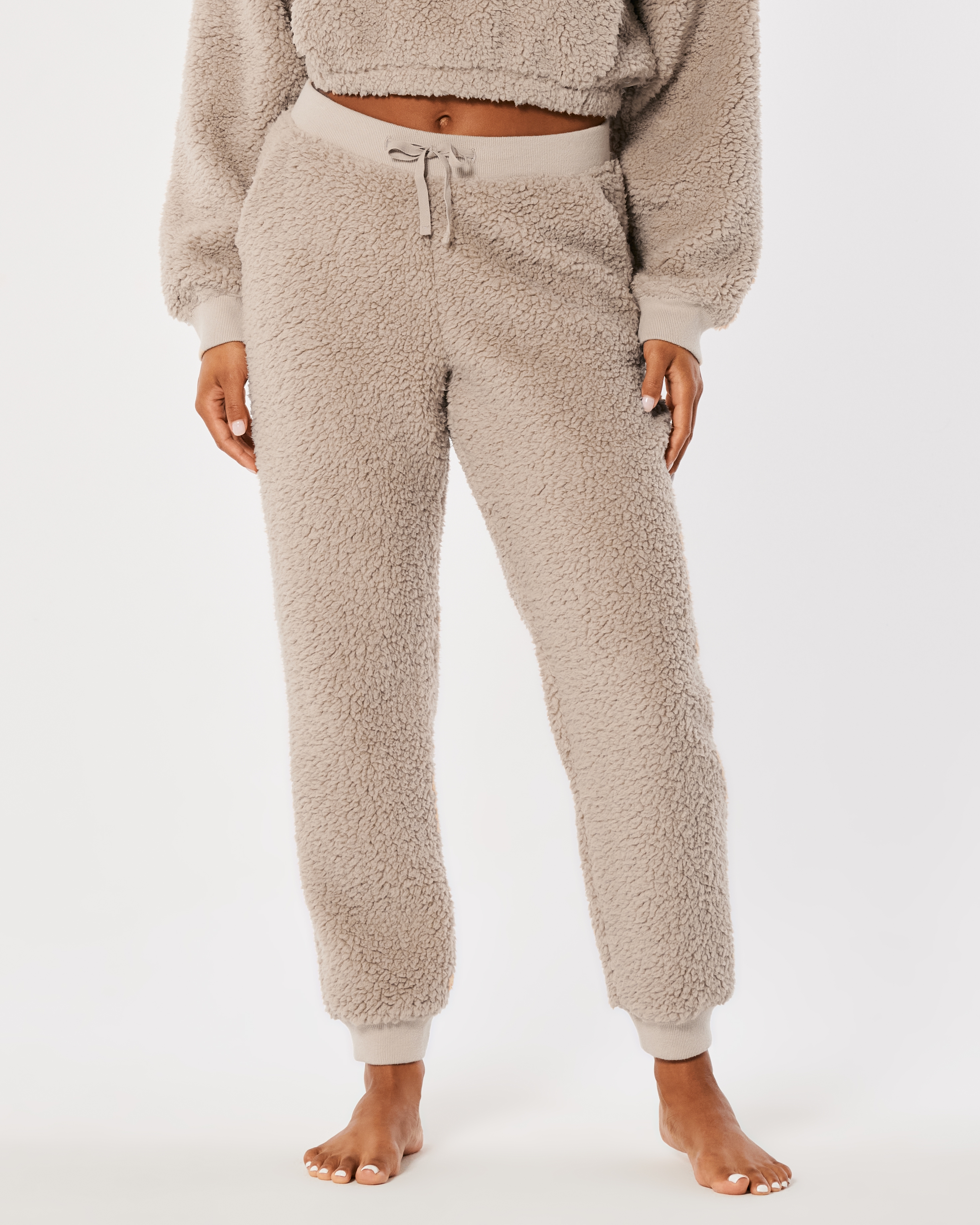 Hollister Gilly Hicks Sherpa Joggers