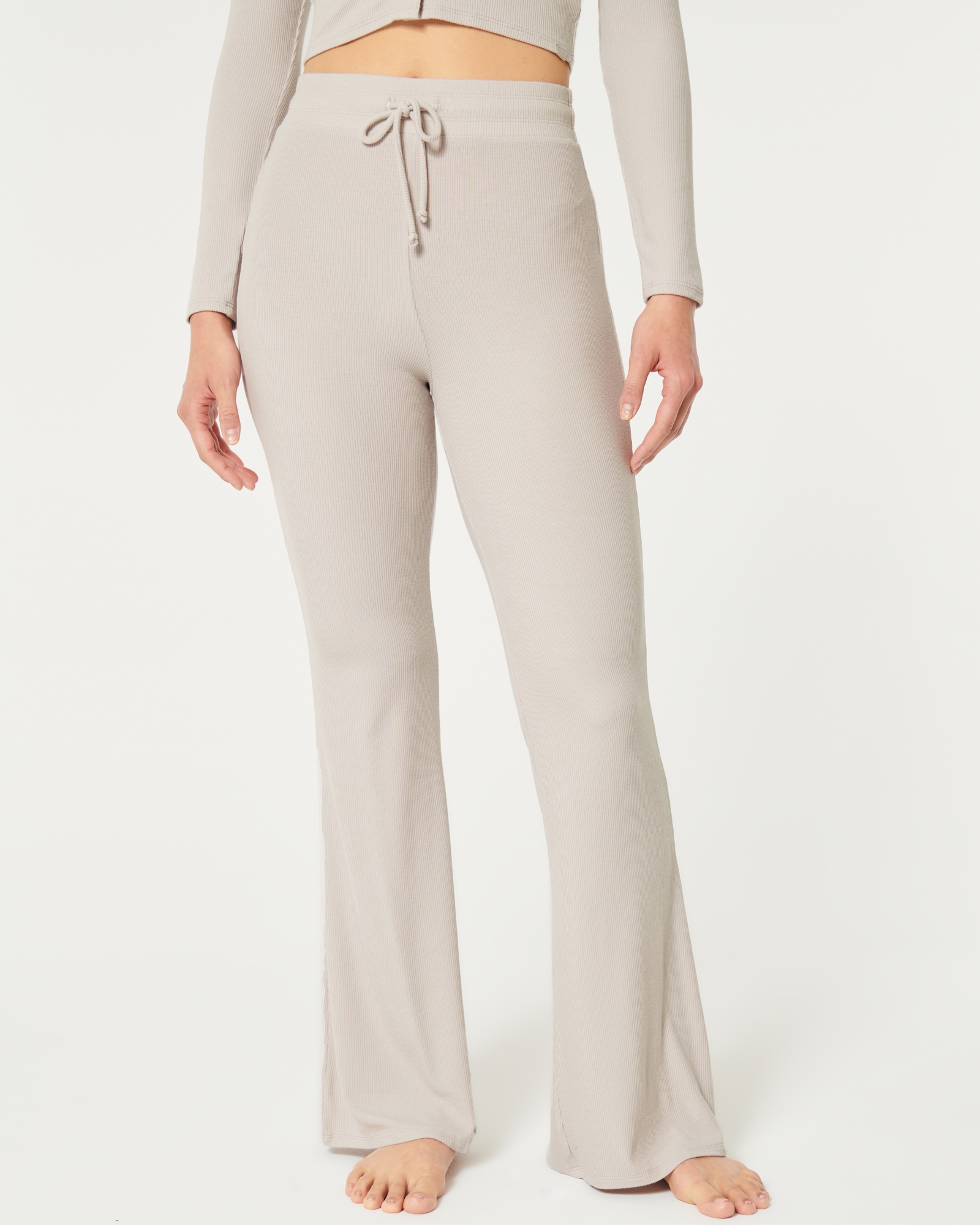 Grey Contrast Seam Ribbed Flare Pants  Ribbed flares, Flare pants, Flare  trousers