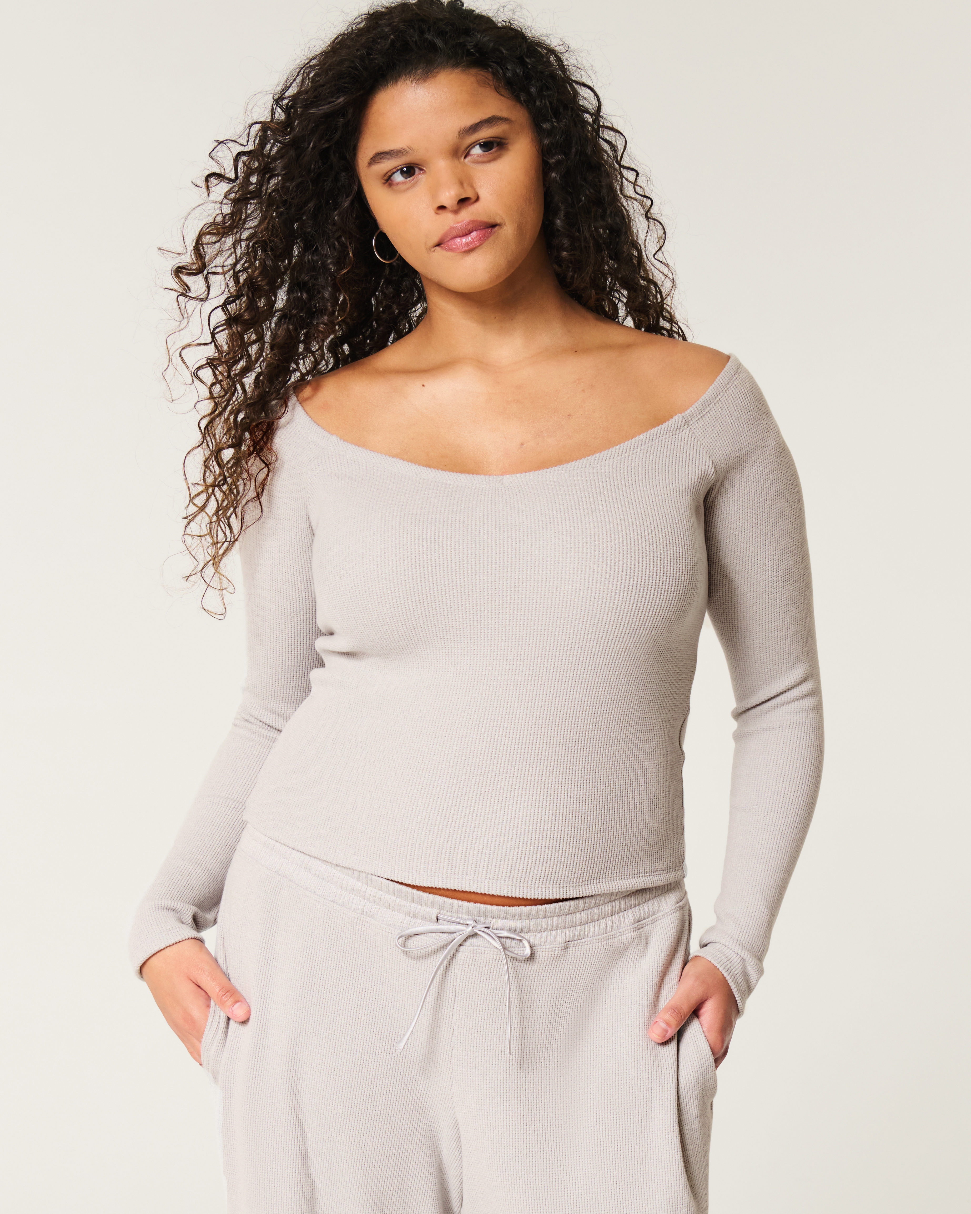 Women's Gilly Hicks Wide V-Neck Top | Women's Sale