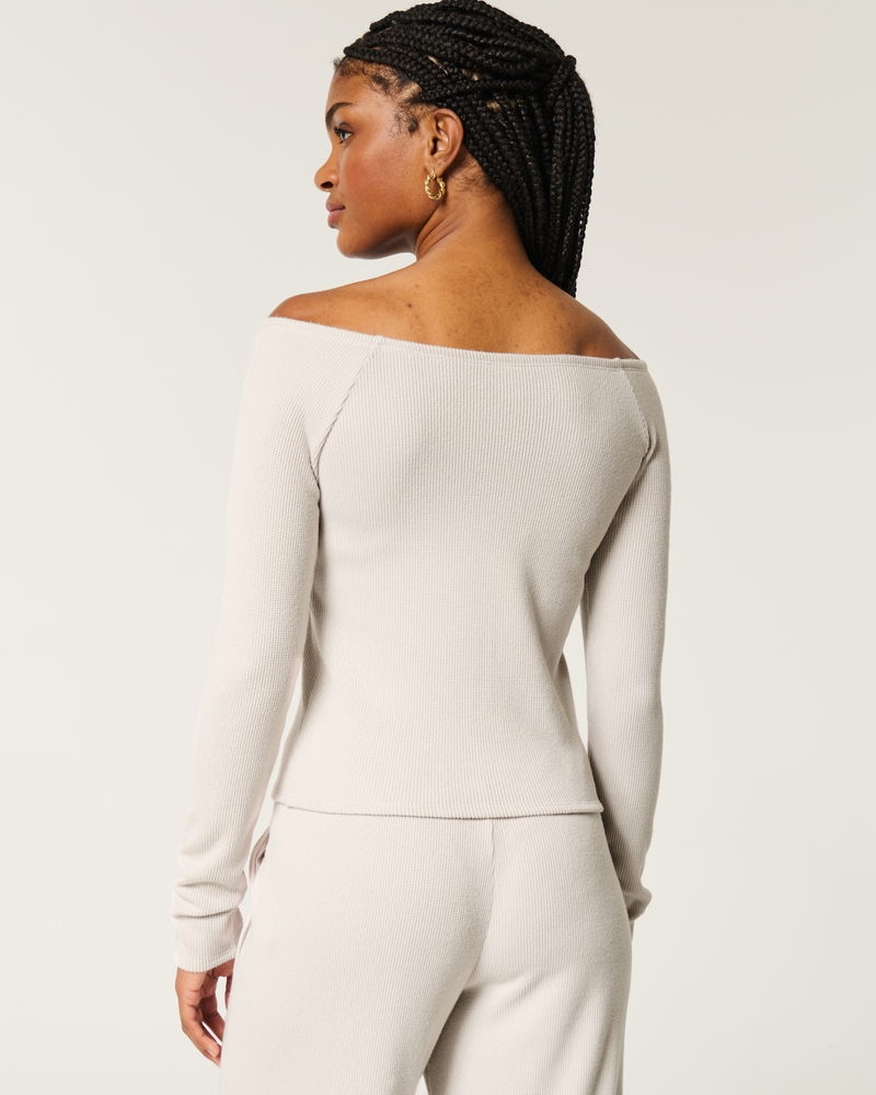 Gilly Hicks Wide V-Neck Top