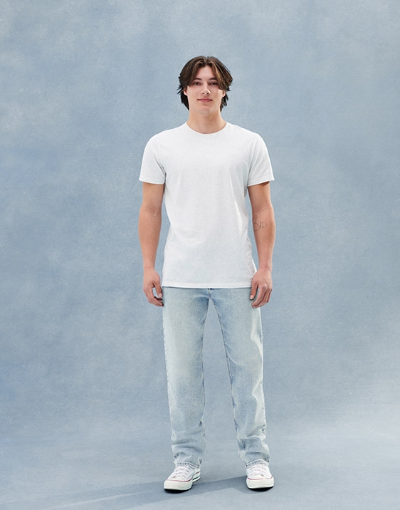 https://img.hollisterco.com/is/image/anf/hco-2023-DecWk5-D-Fit-Guide-Mens-Jeans-5f9-Baggy.jpg