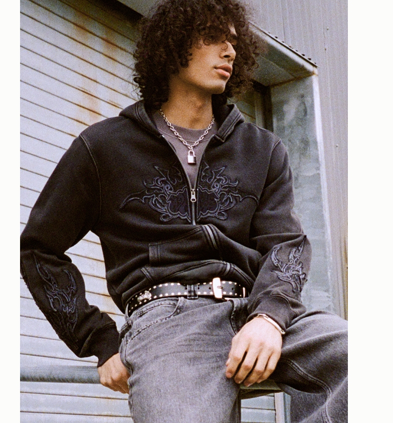 Clothing for Women & Men | Teen Clothing | Hollister Co.
