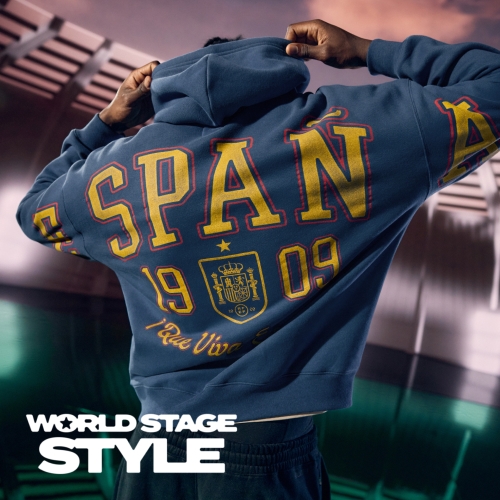 world stage style